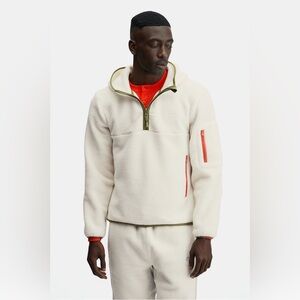 Fabletics The 1/4 Zip Explorer Pullover